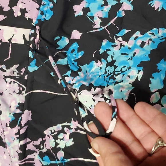 Diane von Furstenberg silk blend purple blue floral tie waist mini Freya dress - Picture 3 of 9